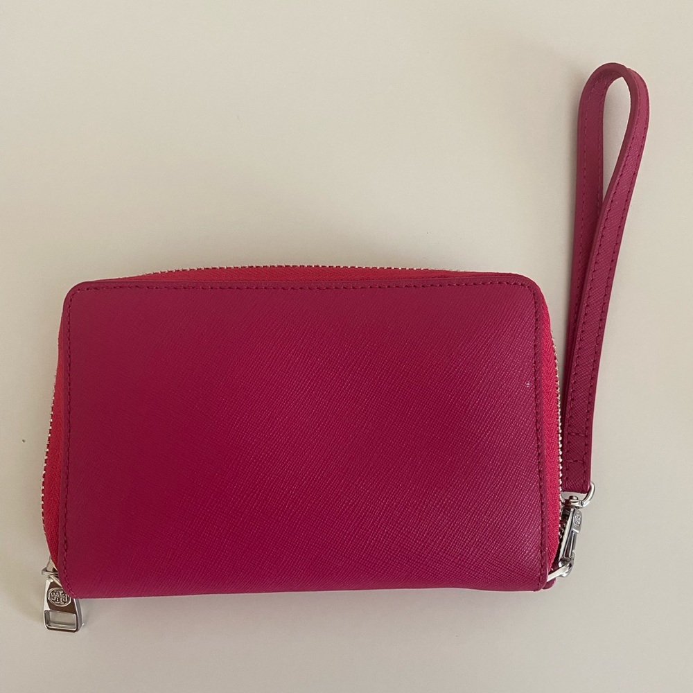Tory Burch "York Multi Task" Wristlet in Raspberry - Picture 2 of 4